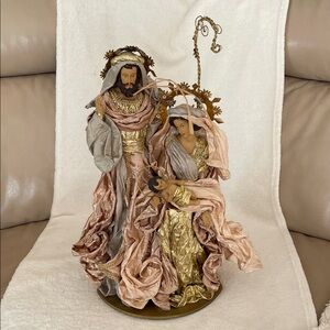 Holy Family Gold Fabric & Brass Mache Nativity Mary Joseph Jesus 18”Rare